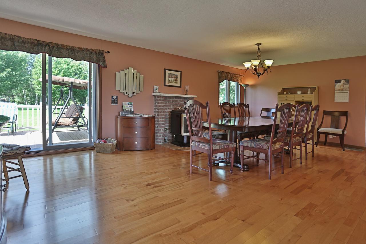 Ranch St-Hubert Bed & Breakfast Saint-Hermenegilde ภายนอก รูปภาพ